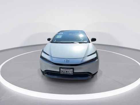 Used 2024 Toyota Prius XLE image 3