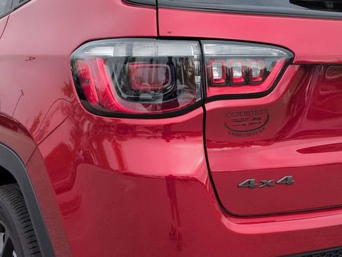 New 2026 Jeep Compass Latitude image 12