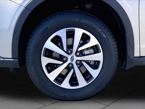 Used 2020 Subaru Outback Premium AWD/4WD image 10