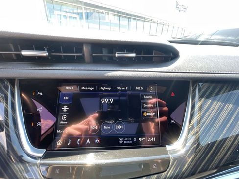 Certified 2024 Cadillac XT6 Premium Luxury w/ Technology Package AWD/4WD image 19