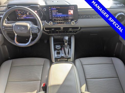 Used 2024 Chevrolet Colorado ZR2 w/ ZR2 Bison Edition image 16