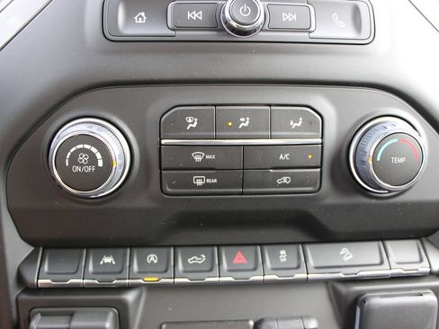 New 2026 Chevrolet Silverado 1500 Custom Trail Boss w/ LPO, Dark Essentials Package AWD/4WD image 50