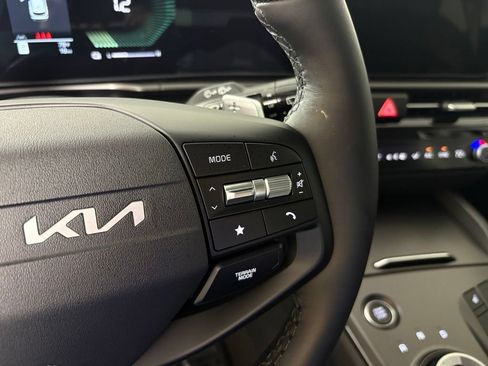 New 2026 Kia Sportage EX AWD/4WD image 22
