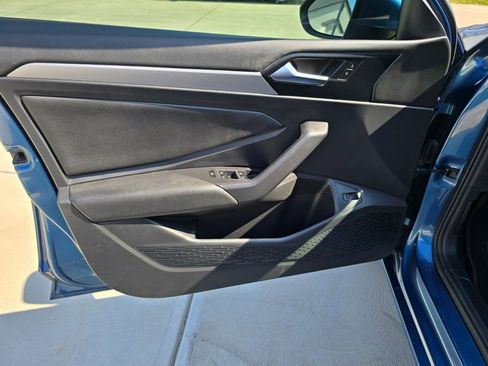 Used 2019 Volkswagen Jetta S image 13