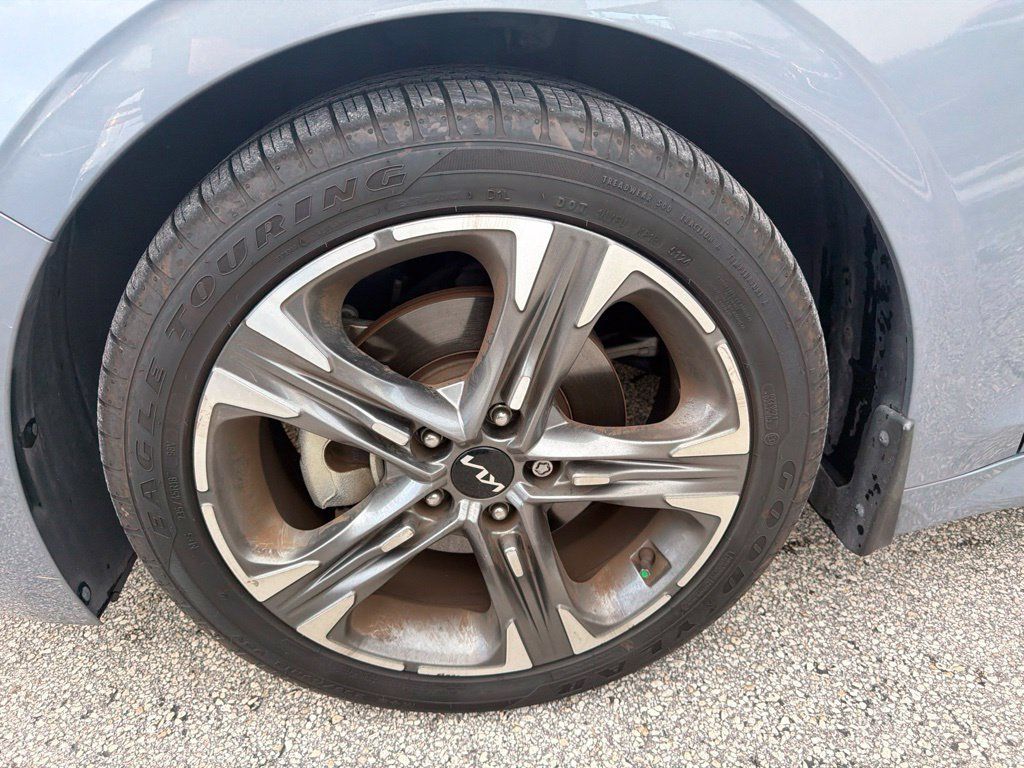 Used 2023 Kia K5 EX FWD image 14