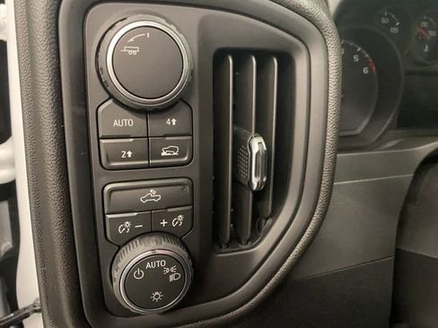 New 2026 Chevrolet Silverado 1500 W/T w/ WT Value Package AWD/4WD image 22