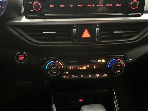 Certified 2023 Kia Forte GT-Line w/ GT-Line Technology Package image 18