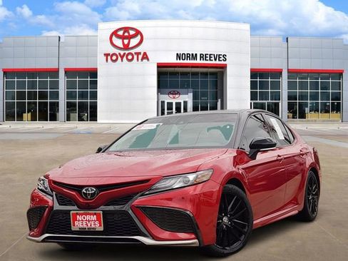 Used 2023 Toyota Camry XSE w/ Navigation Package FWD image 1