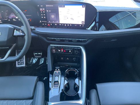 New 2025 Audi SQ5 Premium Plus image 26