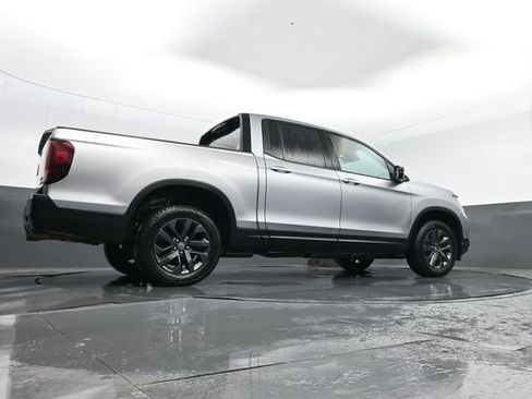 Used 2022 Honda Ridgeline Sport image 22