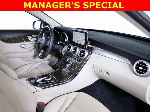 Used 2016 Mercedes-Benz C 300 4MATIC Sedan image 52