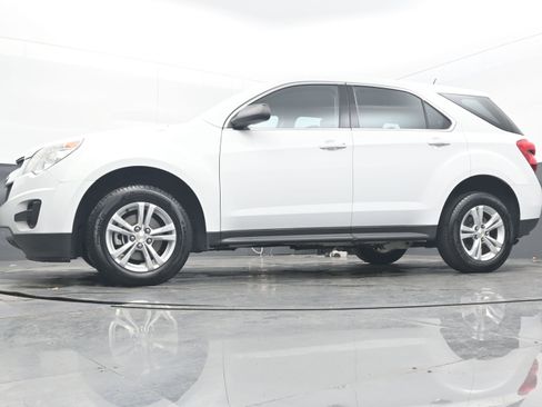 Used 2013 Chevrolet Equinox LS image 26