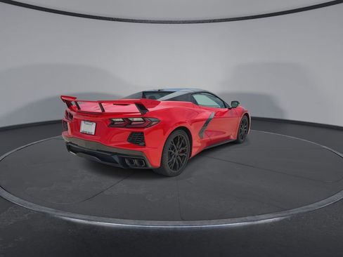 Used 2023 Chevrolet Corvette Stingray Premium Conv w/ Z51 Performance Package RWD image 8