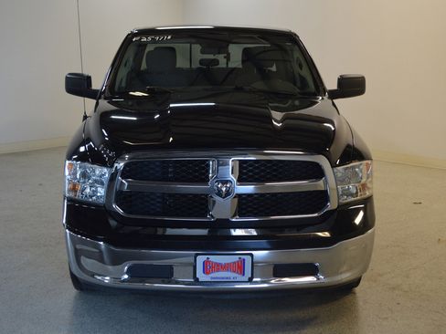 Used 2020 RAM 1500 Classic SLT image 8