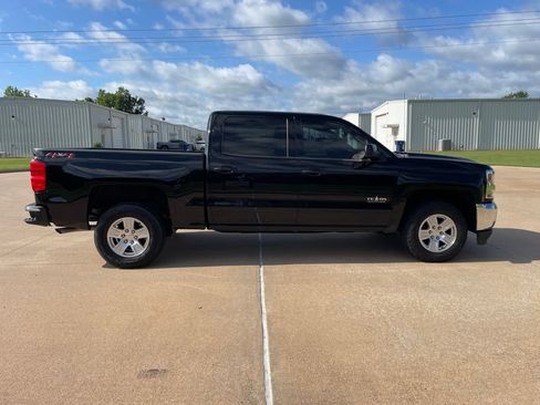 Used 2018 Chevrolet Silverado 1500 LT w/ Texas Edition AWD/4WD image 5