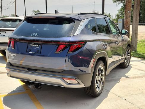 New 2026 Hyundai Tucson SEL Plus FWD image 3