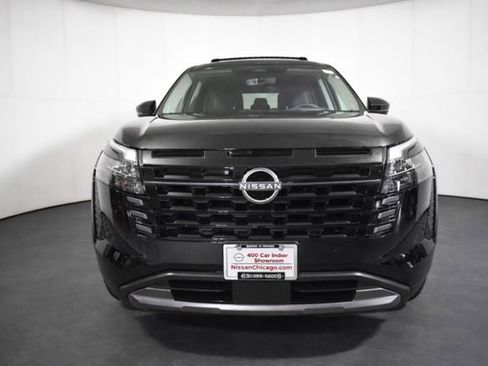New 2026 Nissan Pathfinder Platinum AWD/4WD image 2