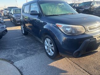 Used 2015 Kia Soul + video 1