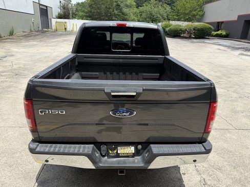 Used 2015 Ford F150 XLT w/ Equipment Group 302A Luxury AWD/4WD image 9