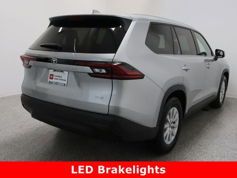 Used 2025 Toyota Grand Highlander FWD image 7
