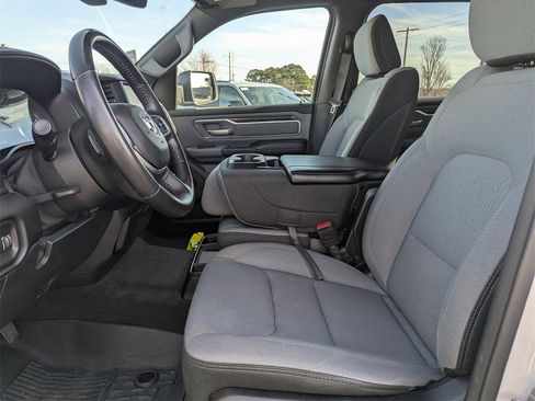 Used 2021 RAM 1500 Big Horn image 13