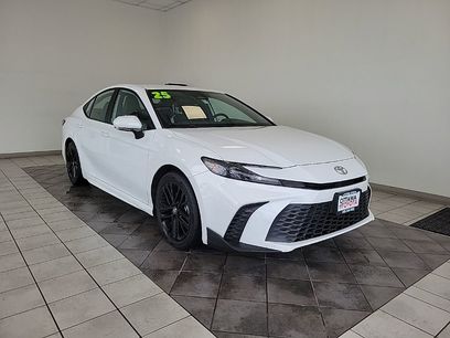 Used 2025 Toyota Camry SE