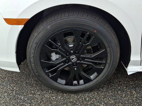 Used 2026 Honda Odyssey Sport-L image 4