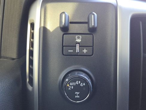 Used 2018 GMC Sierra 1500 SLT w/ SLT Premium Package image 8