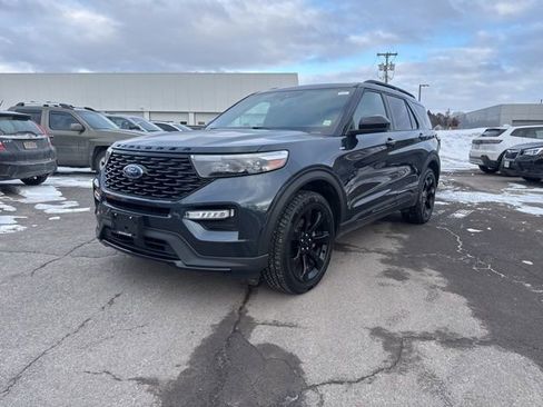 Used 2024 Ford Explorer ST-Line w/ Class IV Trailer Tow Package image 1