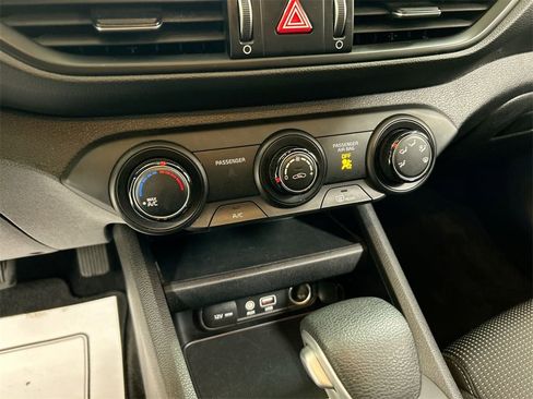 Used 2021 Kia Forte LXS image 16