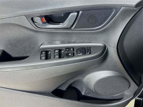 Used 2022 Hyundai Kona SEL w/ Cargo Package image 15