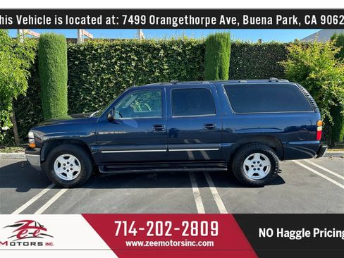 Used 2004 Chevrolet Suburban LT w/ Preferred Equipment Group image 10