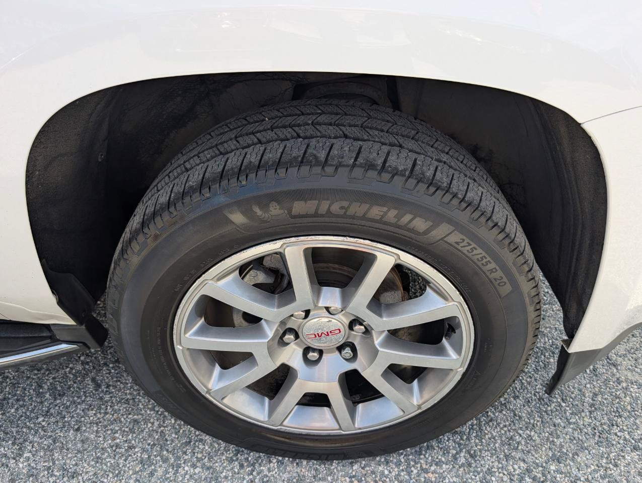 Used 2019 GMC Yukon XL Denali w/ Open Road Package RWD image 4