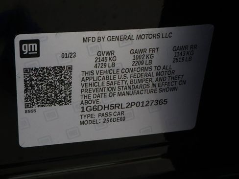 Used 2023 Cadillac CT4 V w/ Technology Package AWD/4WD image 20