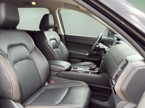 Certified 2023 Nissan Pathfinder SL AWD/4WD image 11