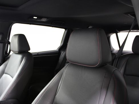 Used 2023 Honda Odyssey Sport image 5