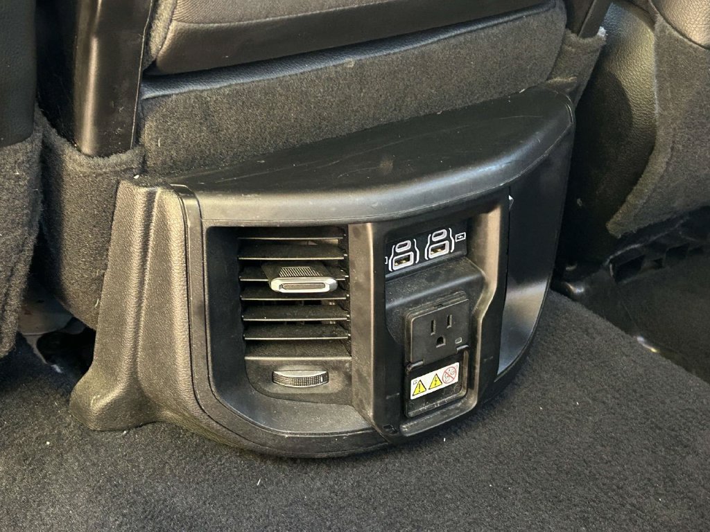 Used 2024 RAM 2500 Laramie w/ Safety Group AWD/4WD image 13