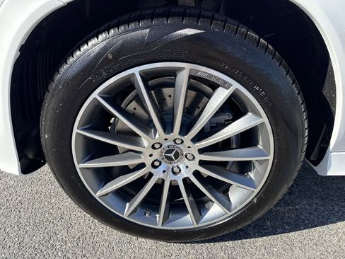 New 2026 Mercedes-Benz GLE 350 4MATIC image 9