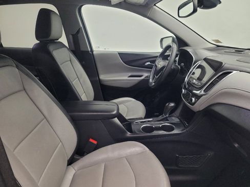 Used 2018 Chevrolet Equinox Premier image 21