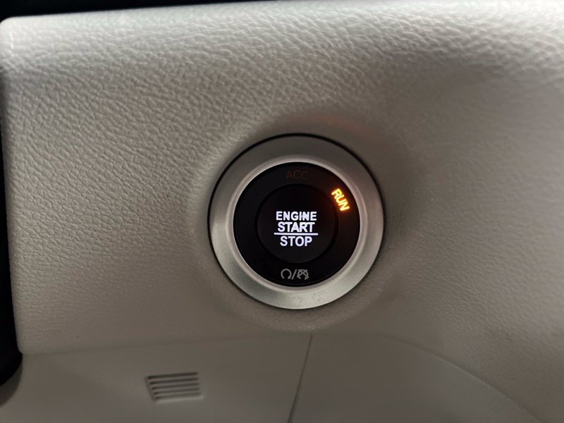 Used 2019 Chrysler Pacifica Touring-L Plus FWD image 27