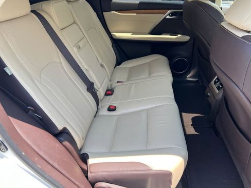 Used 2018 Lexus RX 350 FWD w/ Premium Package image 16