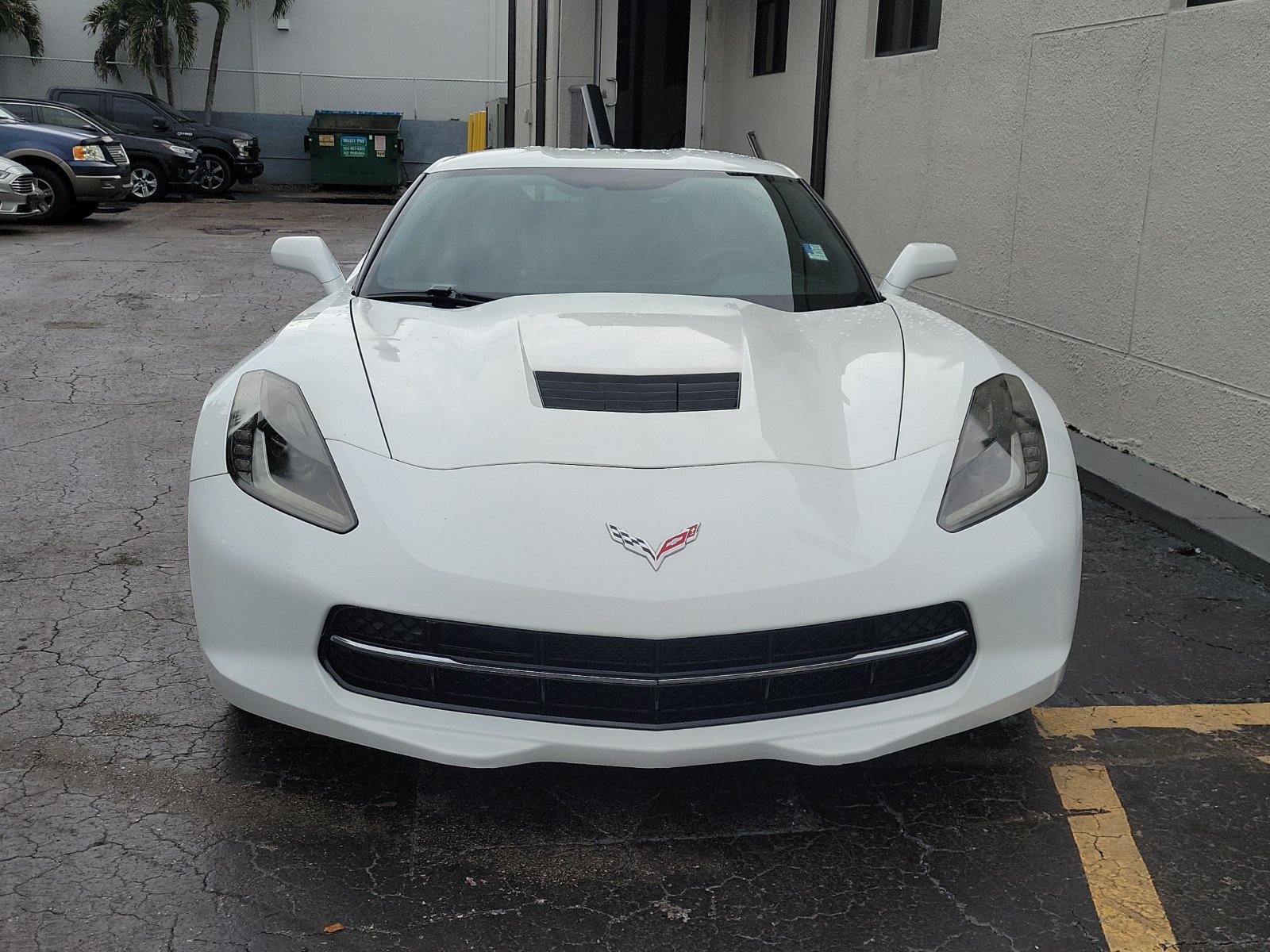 Used 2016 Chevrolet Corvette Stingray Coupe RWD image 2