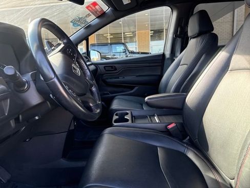 Used 2023 Honda Odyssey Sport image 8