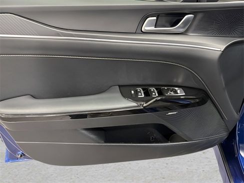 Used 2025 Kia K5 GT-Line w/ GT-Line Premium Package image 9