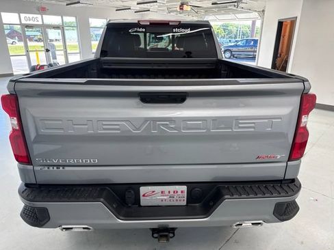 Used 2025 Chevrolet Silverado 1500 RST AWD/4WD image 13