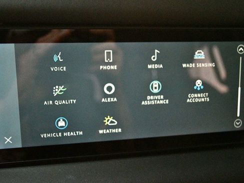 Used 2024 Land Rover Defender 110 S AWD/4WD image 57