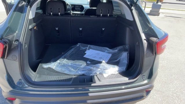 New 2026 Chevrolet Trax LS w/ Driver Confidence Package FWD image 28
