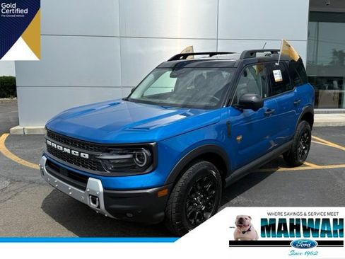 Certified 2025 Ford Bronco Sport Badlands w/ Badlands Tech Package AWD/4WD image 1