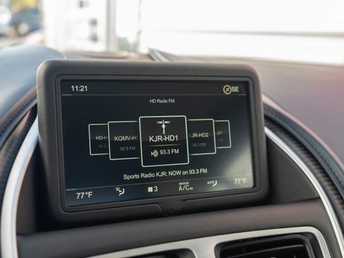 Used 2019 Aston Martin DBS Superleggera image 18