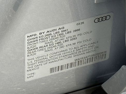 Used 2025 Audi Q5 e Premium Plus w/ Premium Plus Package image 20